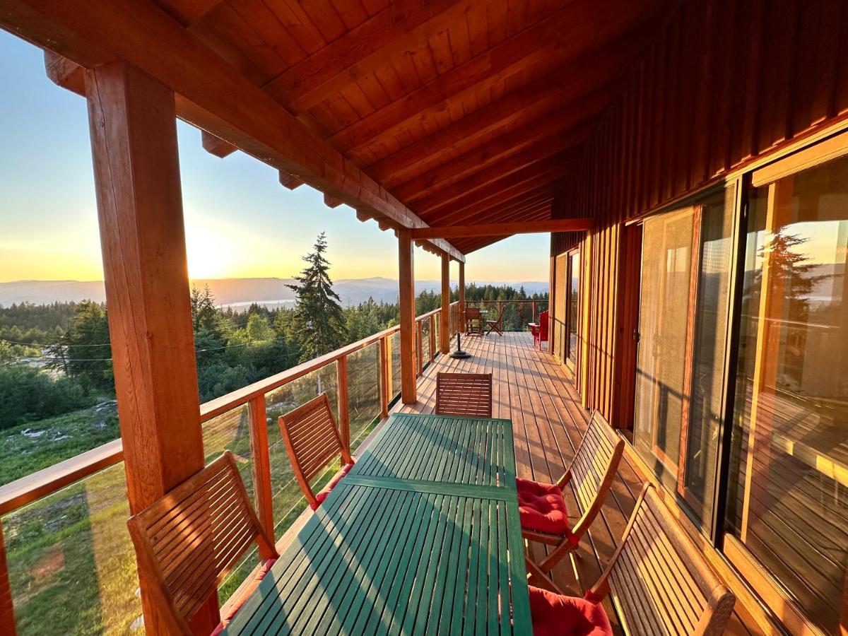 Myra Canyon Lodge Kelowna Buitenkant foto