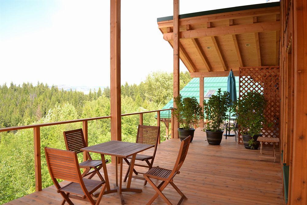Myra Canyon Lodge Kelowna Buitenkant foto